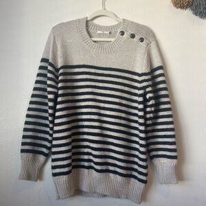 Obey vintage women’s sweater in size Medium Wool/Alpaca blend
